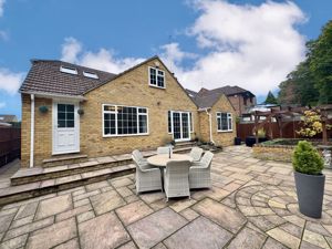 Photo 25- click for photo gallery